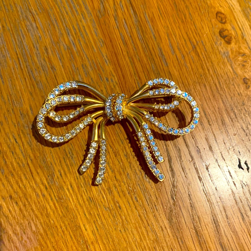 Gold Jeweled Bow